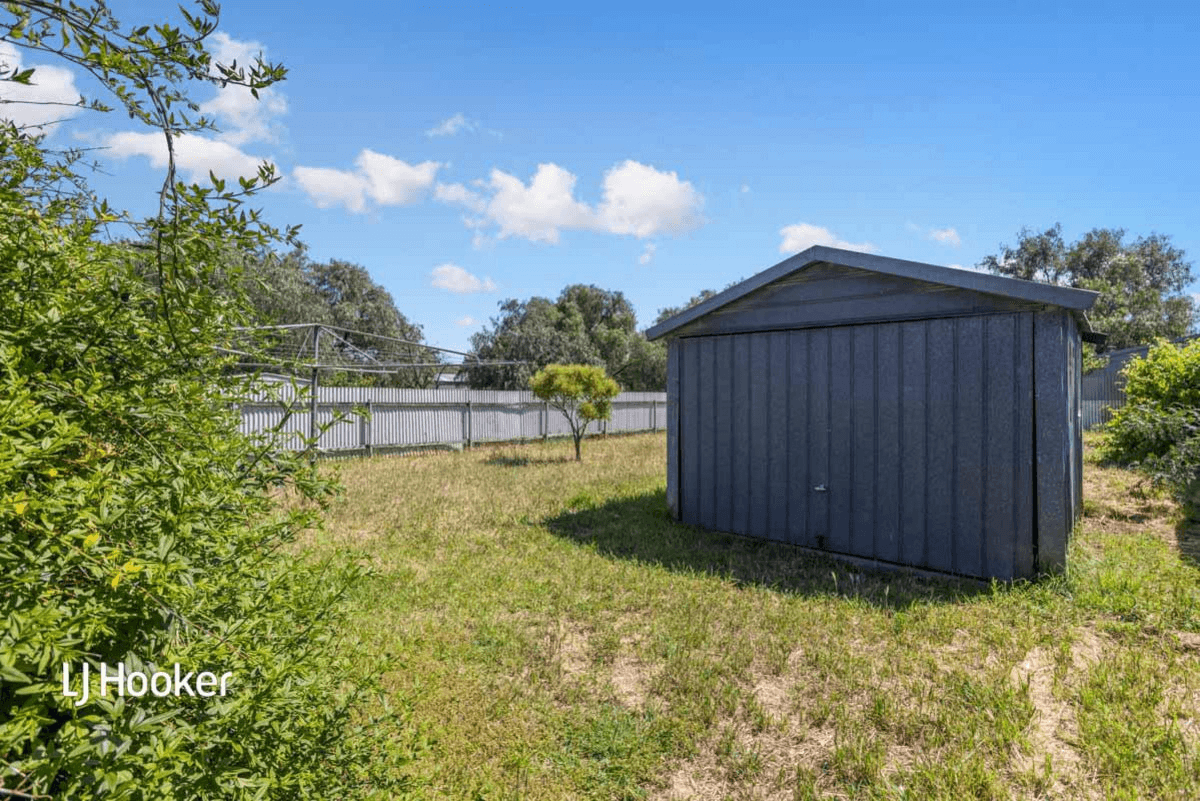 20 Whiteparish Road, ELIZABETH NORTH, SA 5113