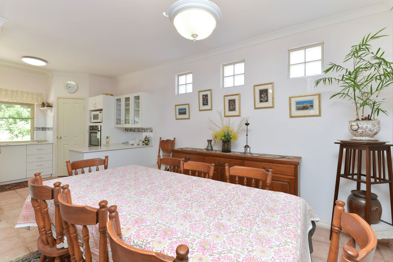37 Parkway, Crawley, WA 6009