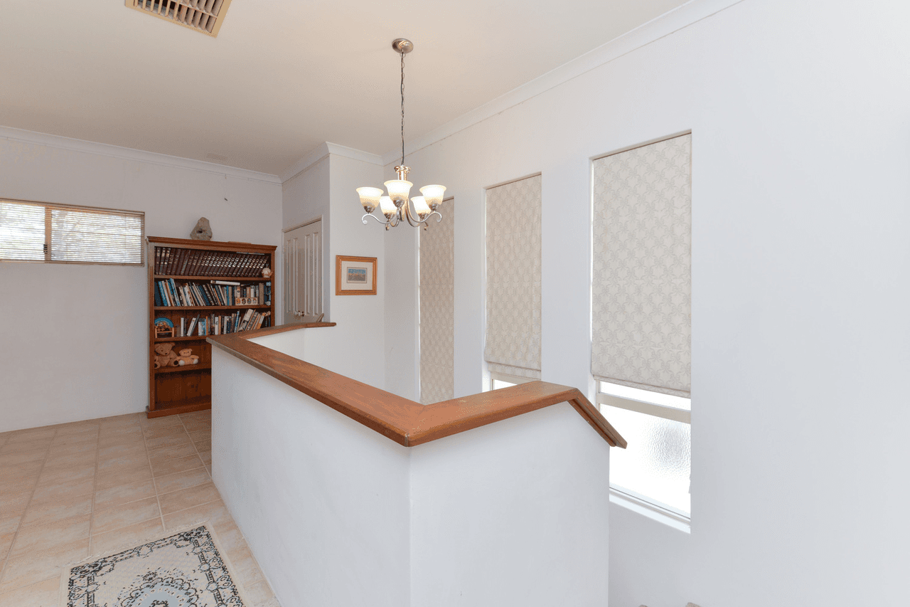 37 Parkway, Crawley, WA 6009