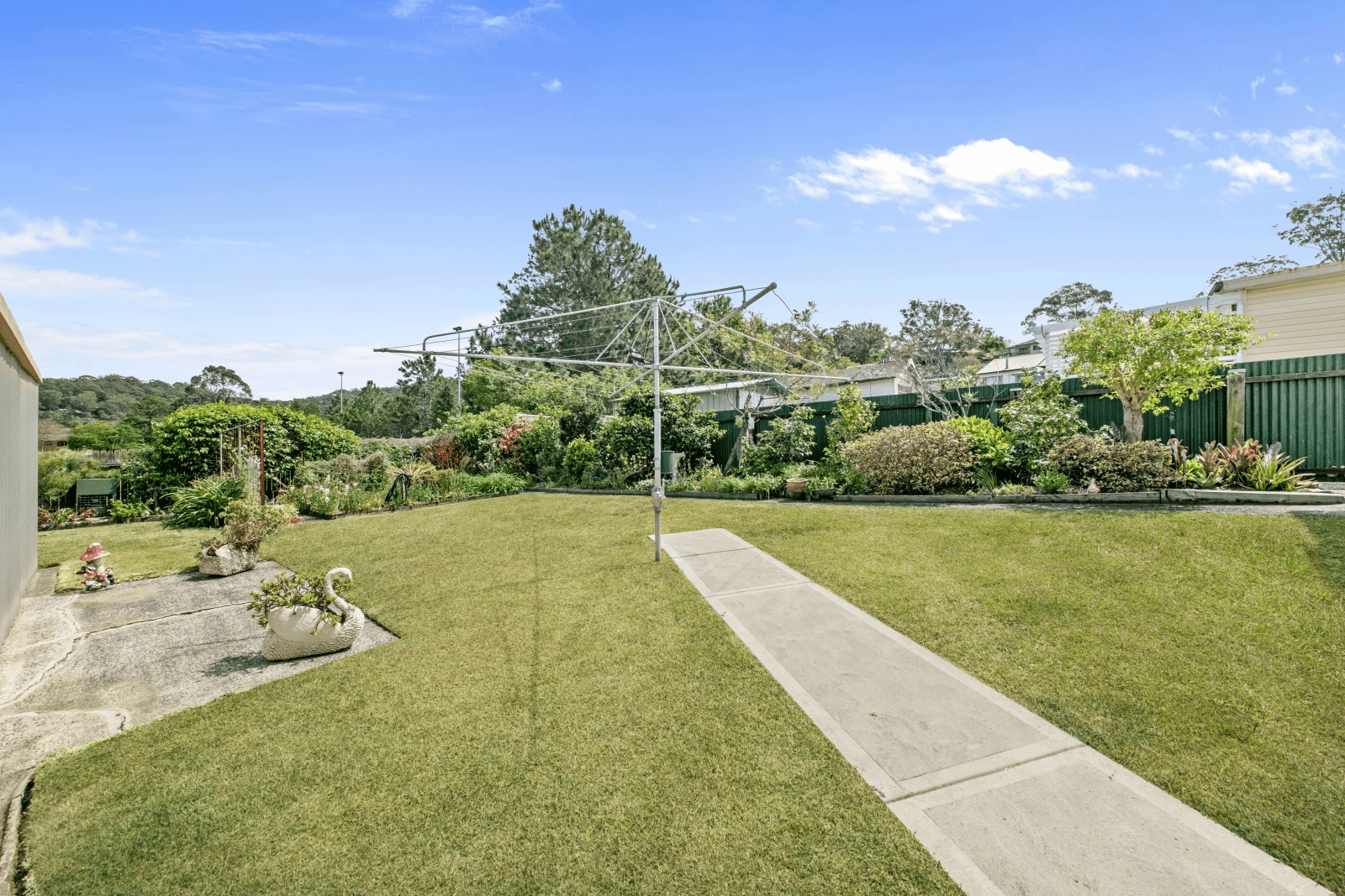 2 Headlam Parade, Springfield, NSW 2250