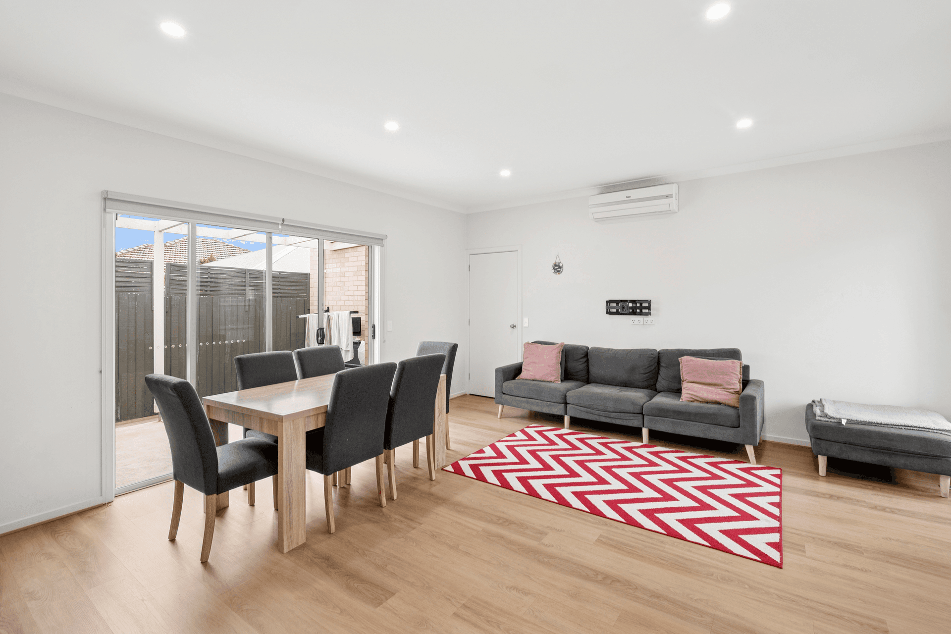 2/3 Tallinn Street, Bell Park, VIC 3215