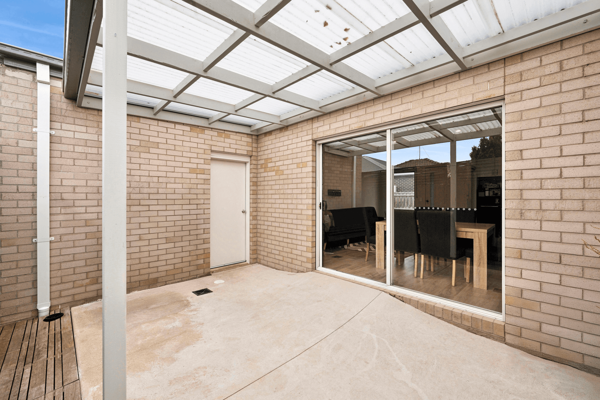 2/3 Tallinn Street, Bell Park, VIC 3215