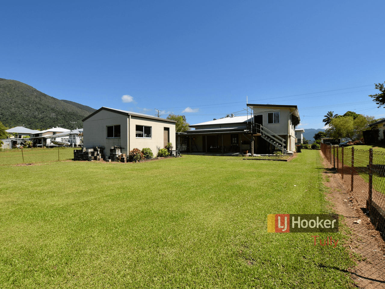 11 King Street, TULLY, QLD 4854