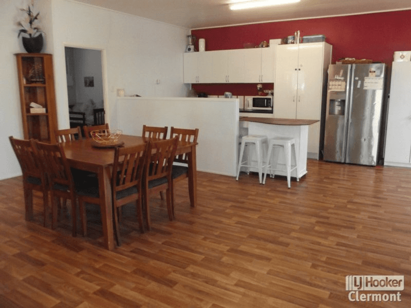 28 Beatty Street, CLERMONT, QLD 4721