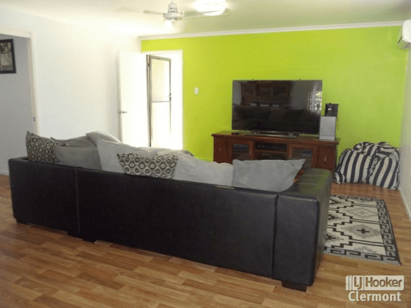28 Beatty Street, CLERMONT, QLD 4721