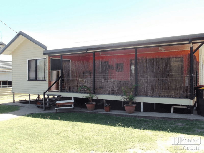 28 Beatty Street, CLERMONT, QLD 4721