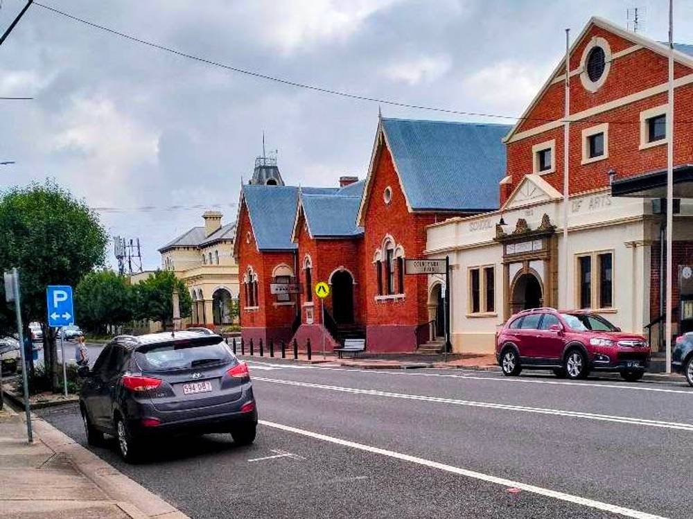 35 Scott Street, Tenterfield, NSW 2372