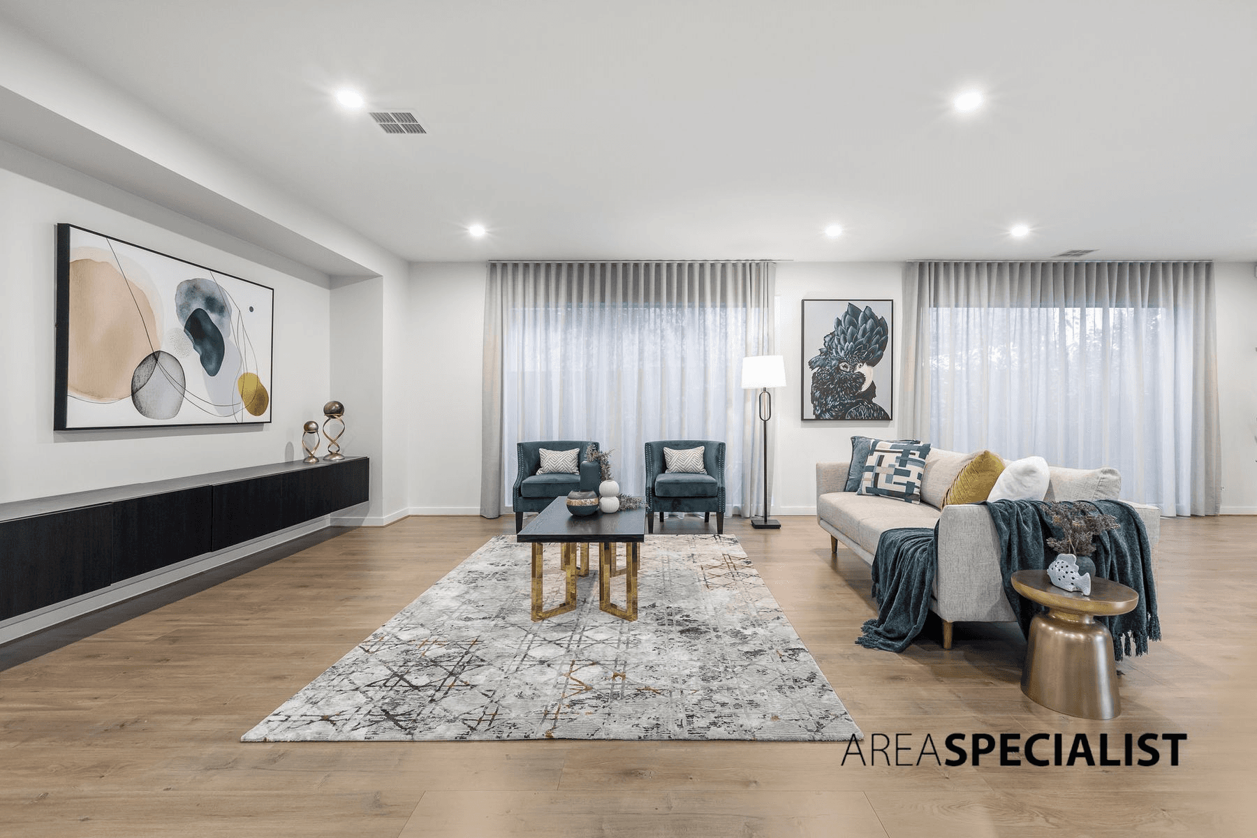 11 Ajana Drive, Cranbourne South, VIC 3977