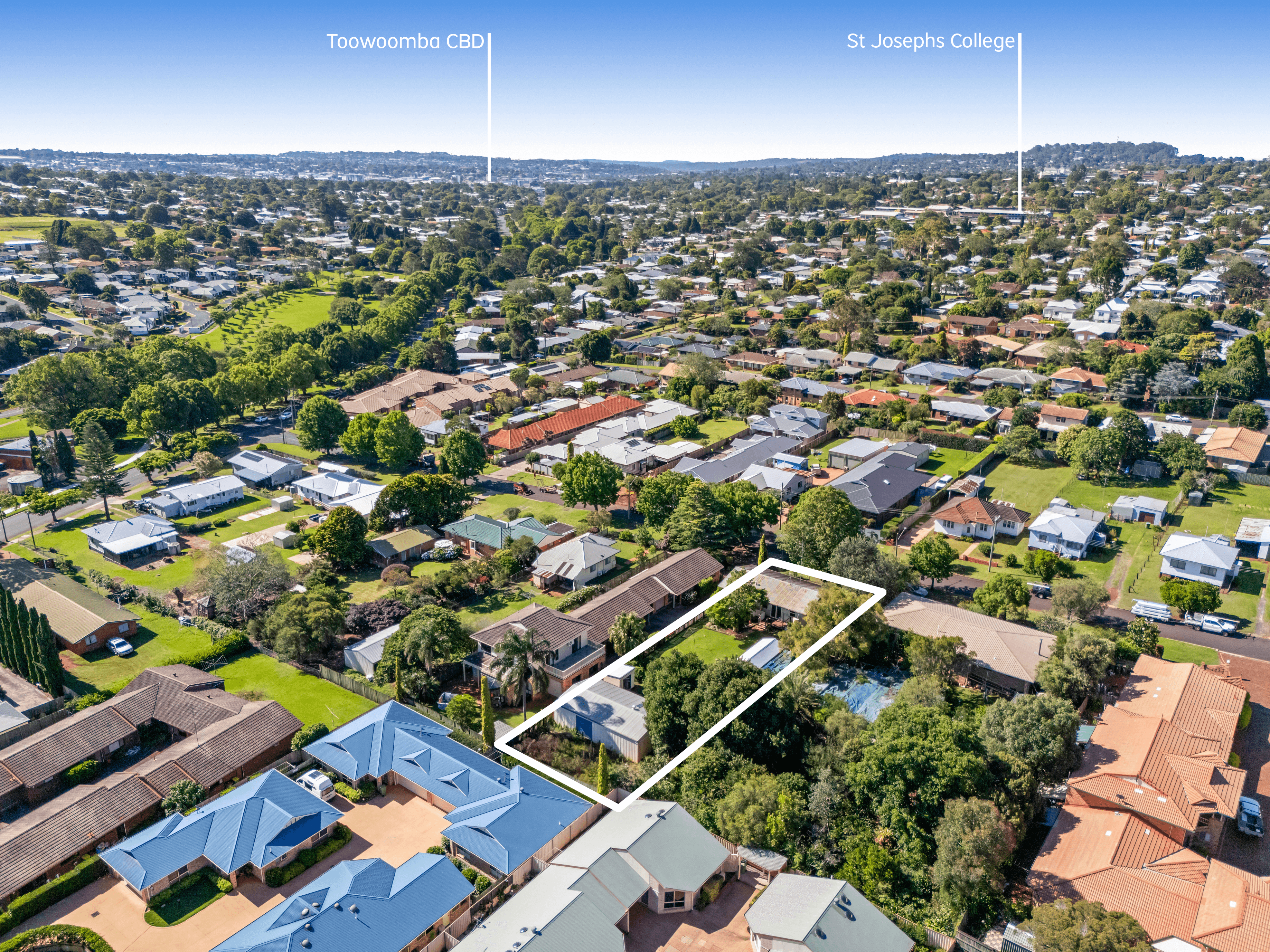 10 Ocean Street, RANGEVILLE, QLD 4350