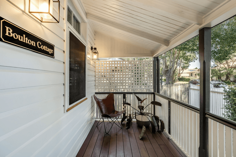 6 Boulton Terrace, Toowoomba City, QLD 4350