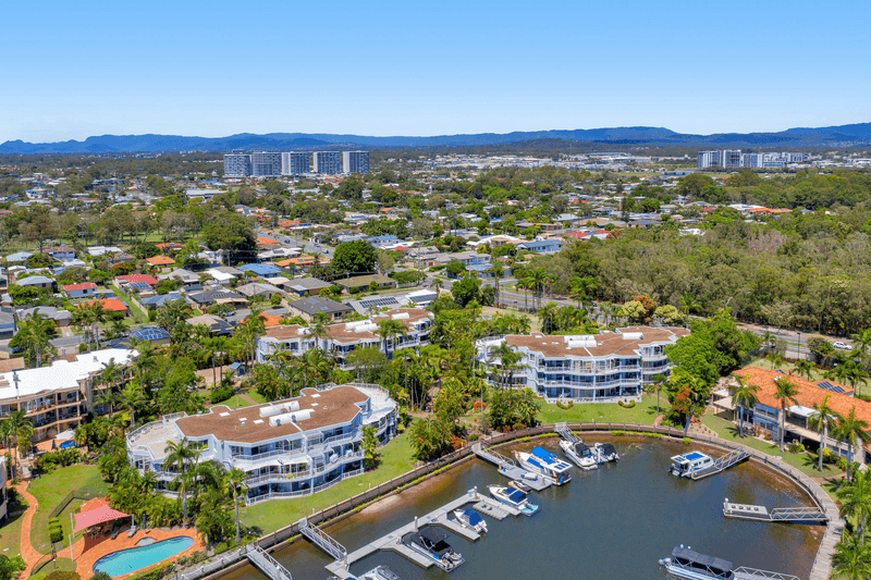 18/75 - 77 MORALA AVENUE, RUNAWAY BAY, QLD 4216