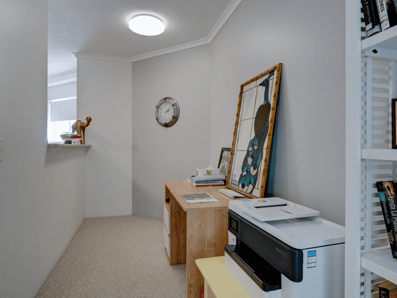 18/75 - 77 MORALA AVENUE, RUNAWAY BAY, QLD 4216