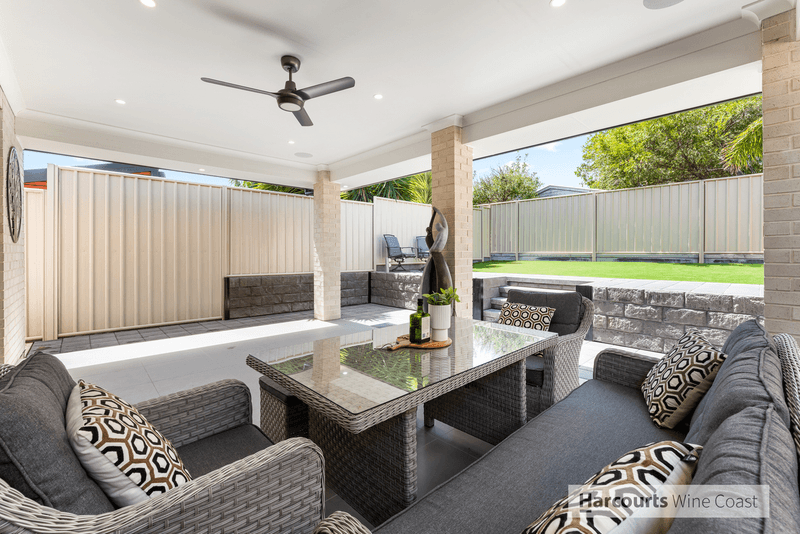 11 Second Avenue, MOANA, SA 5169