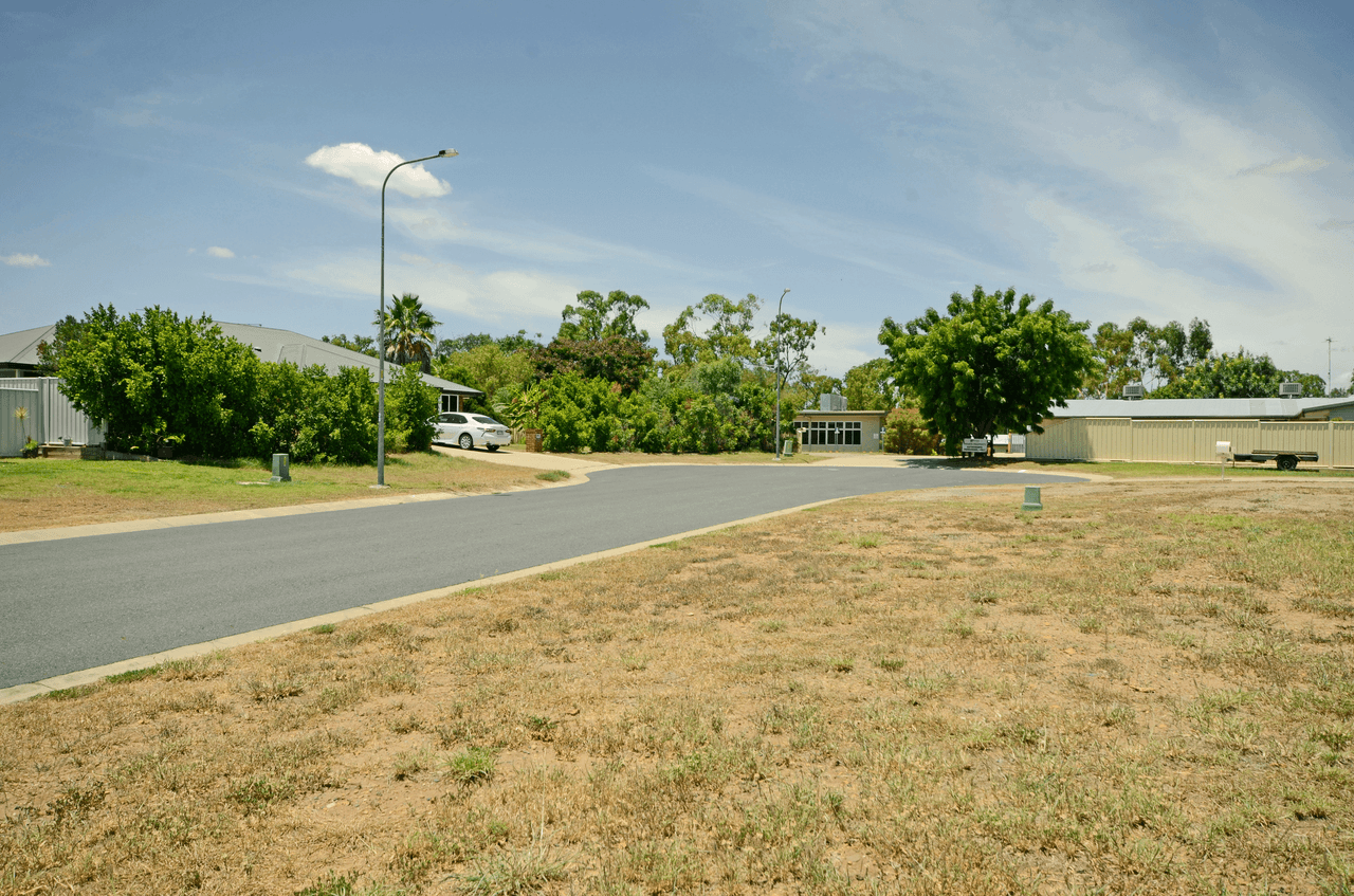 4 Halberstater Close, BILOELA, QLD 4715