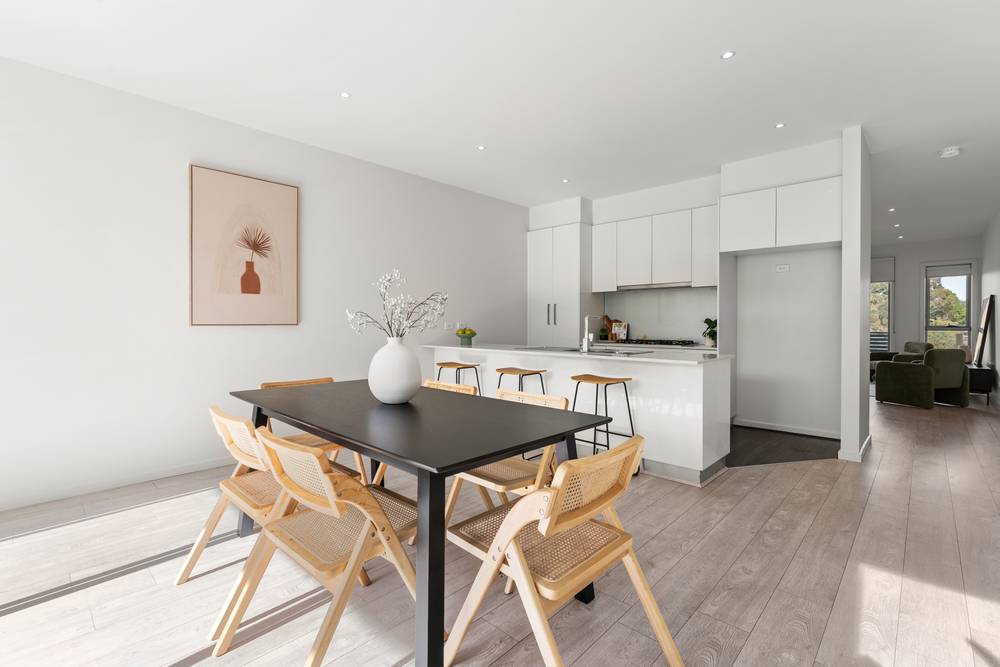 10/13 Greville Street, Caroline Springs, VIC 3023