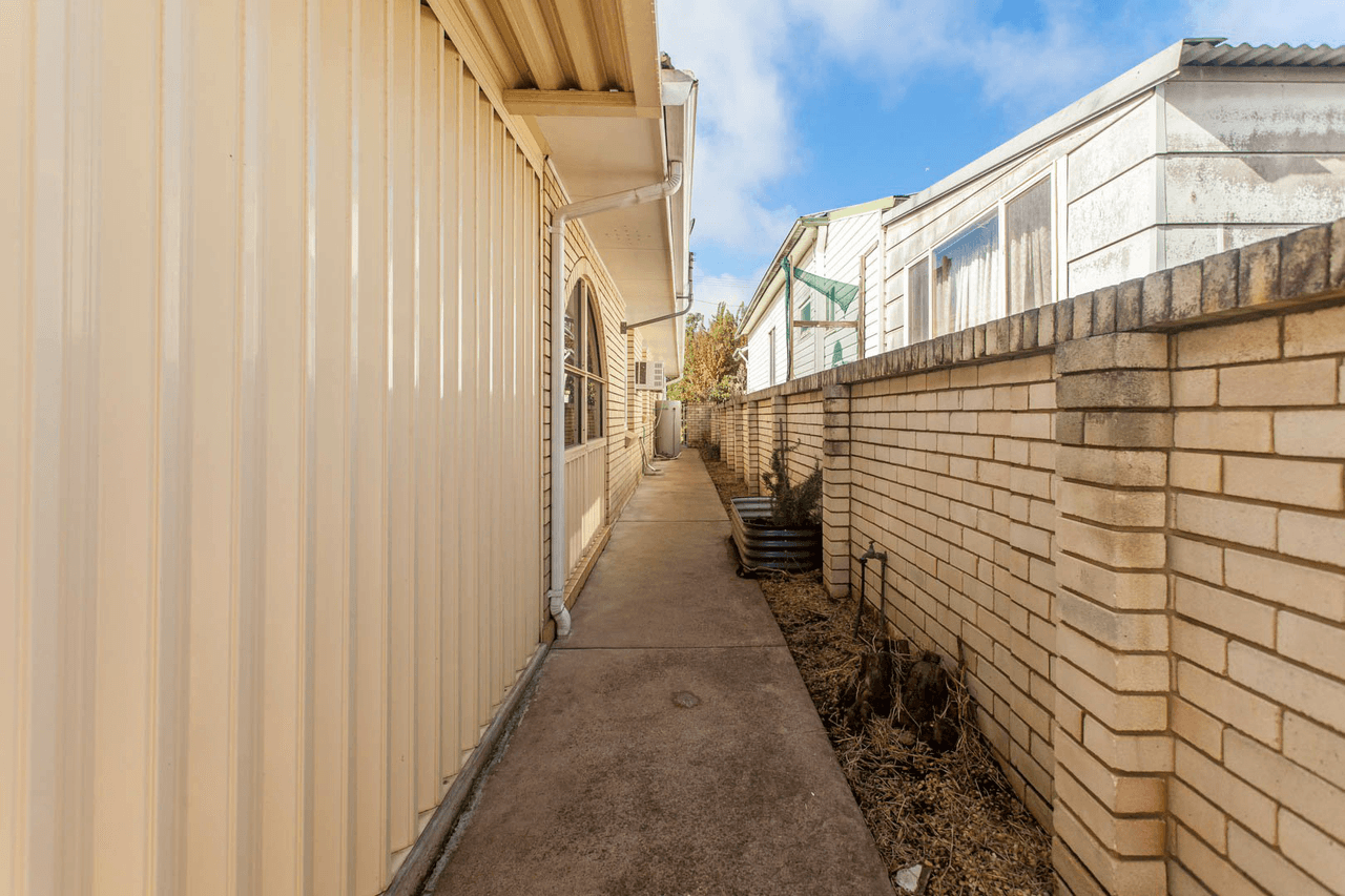 17 Elizabeth Street, CESSNOCK, NSW 2325