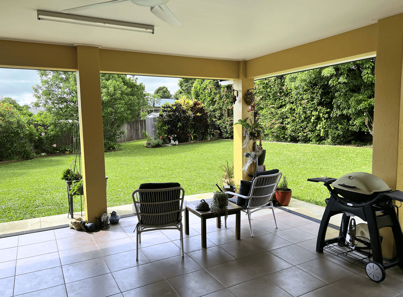 12 Ellwood Close, ATHERTON, QLD 4883