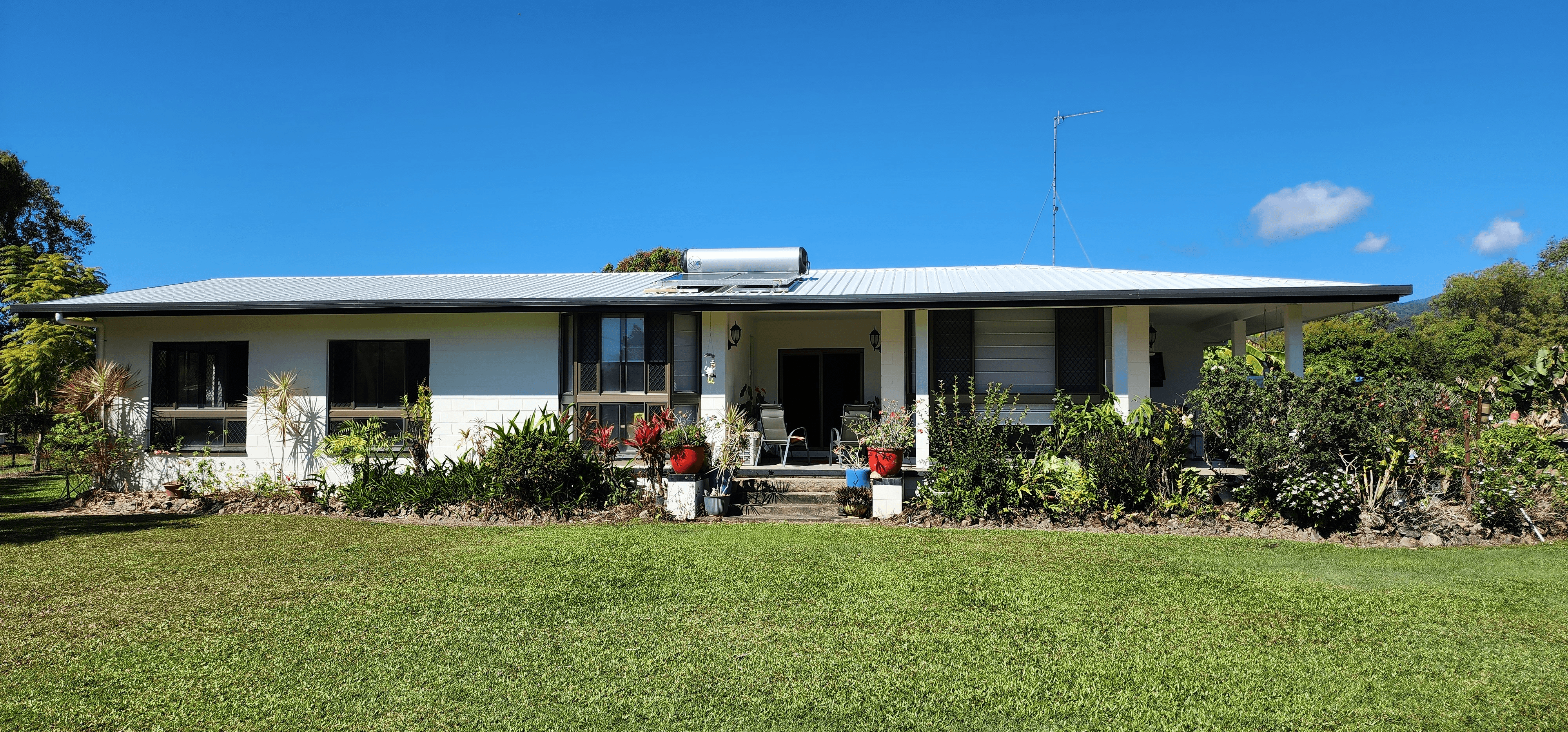 21 Williams Ave, Cardwell, QLD 4849