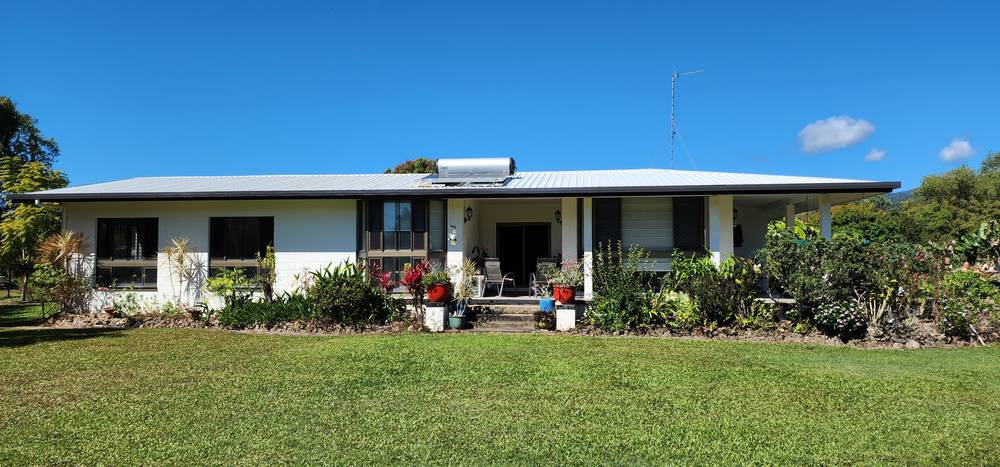 21 Williams Ave, Cardwell, QLD 4849