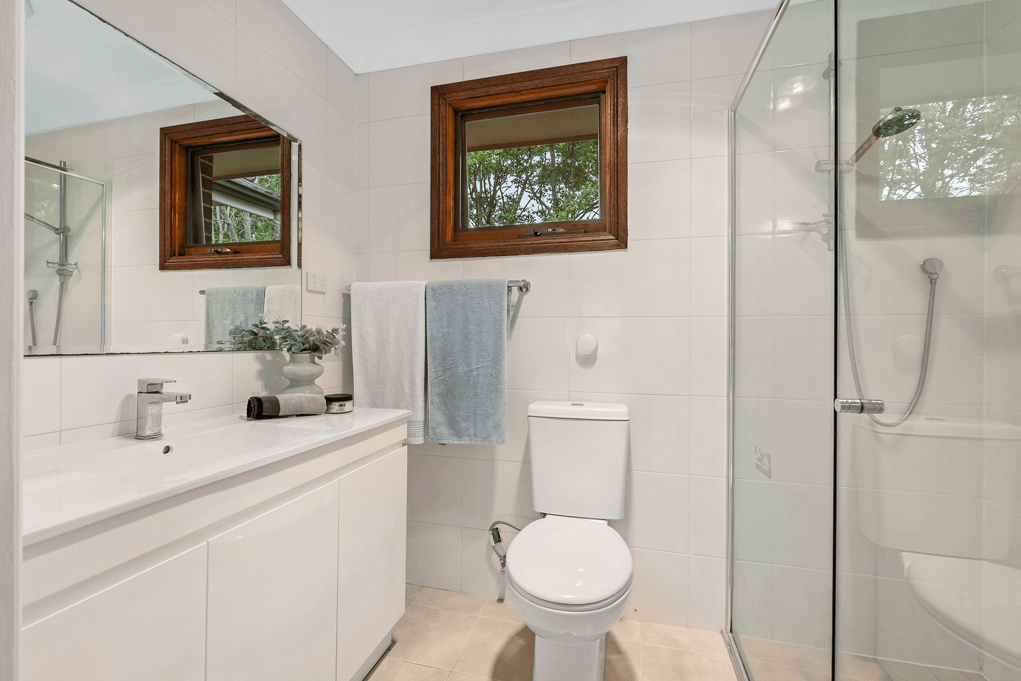 2/28 Campbell Avenue, NORMANHURST, NSW 2076