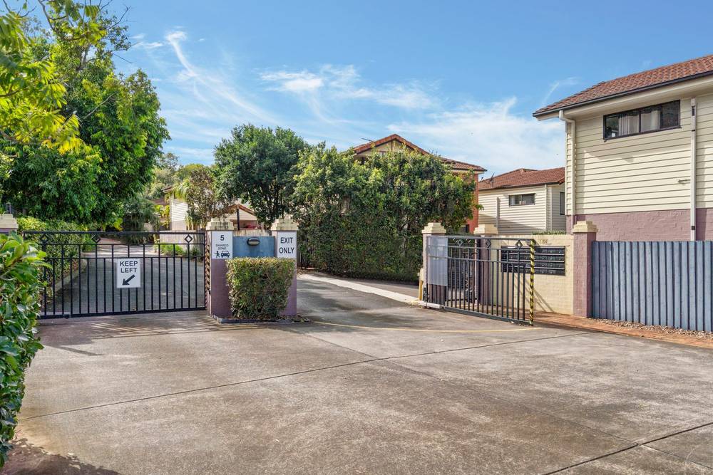 Unit 6/1158 Cavendish Rd, Mount Gravatt East, QLD 4122