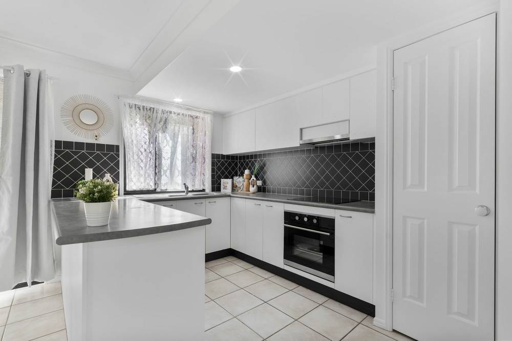 Unit 6/1158 Cavendish Rd, Mount Gravatt East, QLD 4122