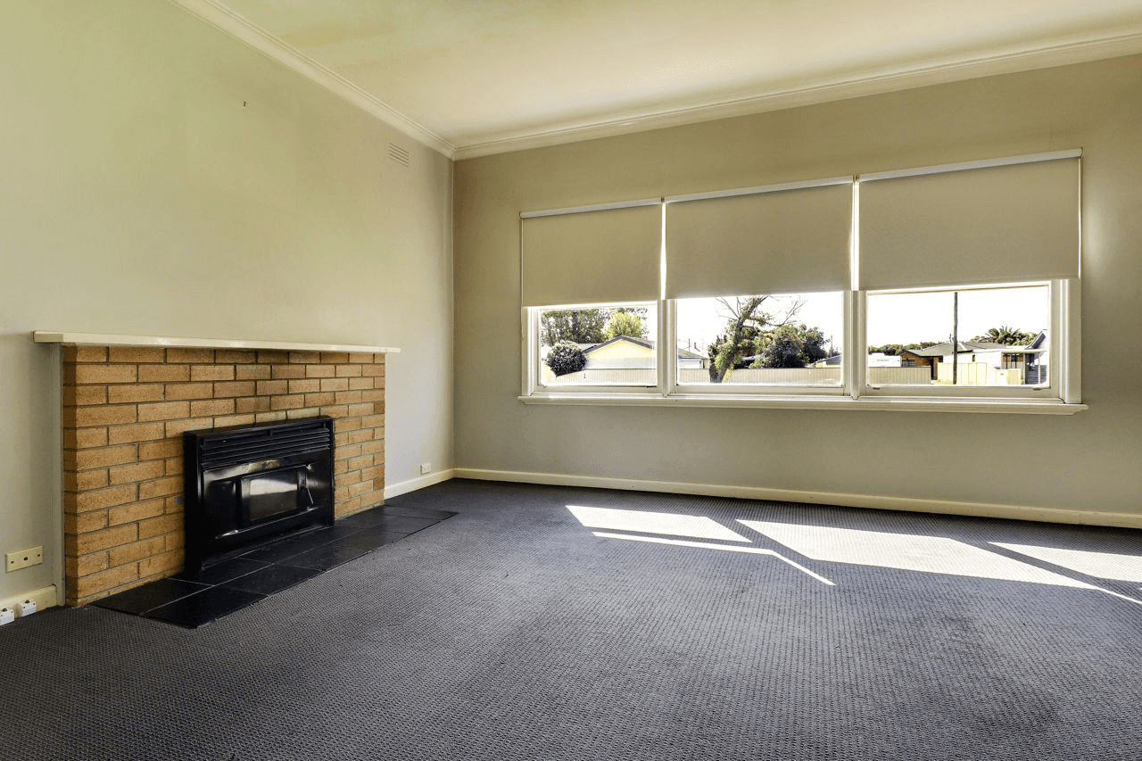 438 Henry Street, DENILIQUIN, NSW 2710