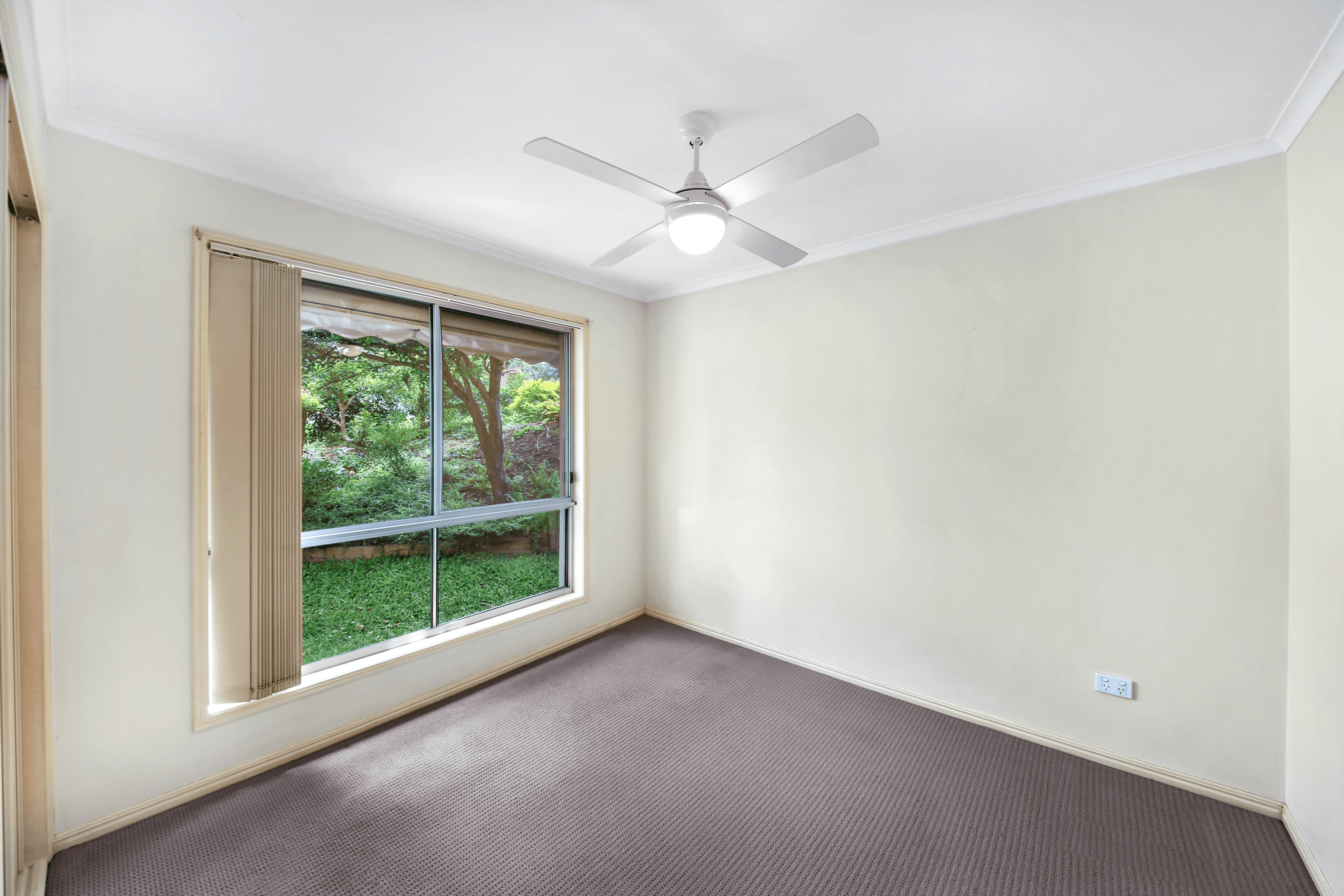 27 Carisbrook Court, Little Mountain, QLD 4551