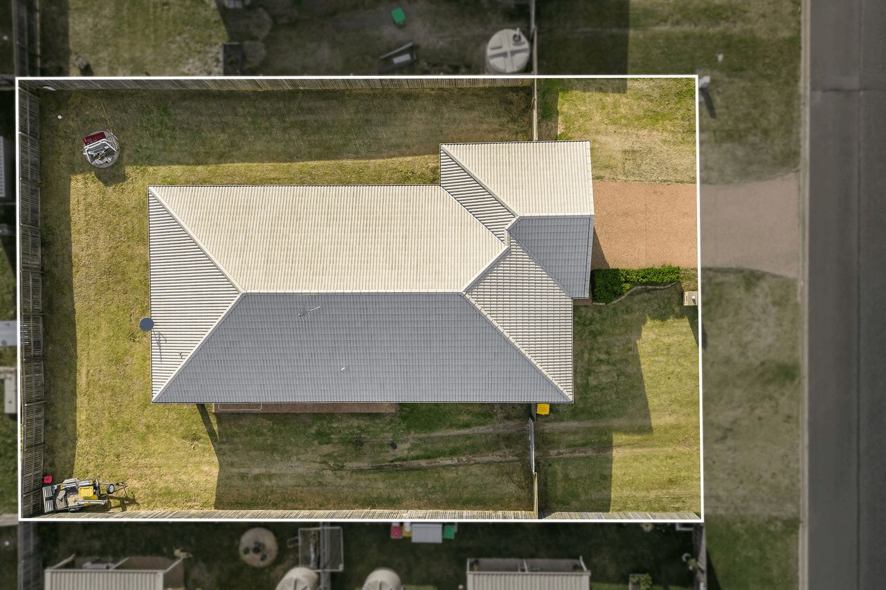 3 Fairfax Street, CAMBOOYA, QLD 4358