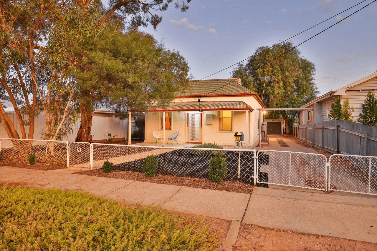 74 Magnolia Avenue, Mildura, VIC 3500