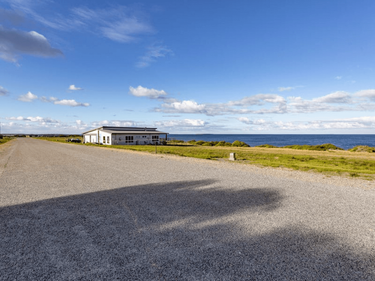 77 East Parade, POINT BOSTON, SA 5607