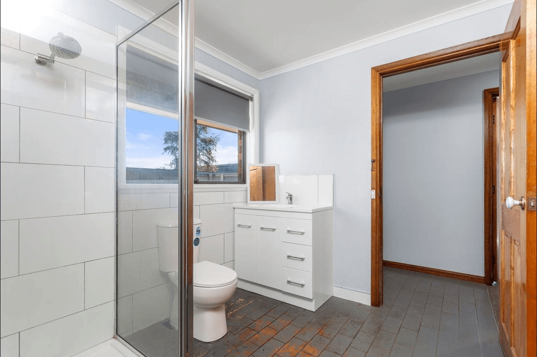 26 Charles Street, CRESSY, TAS 7302