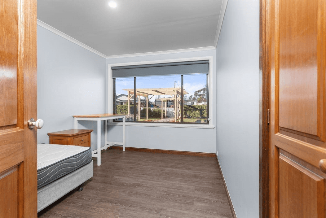 26 Charles Street, CRESSY, TAS 7302