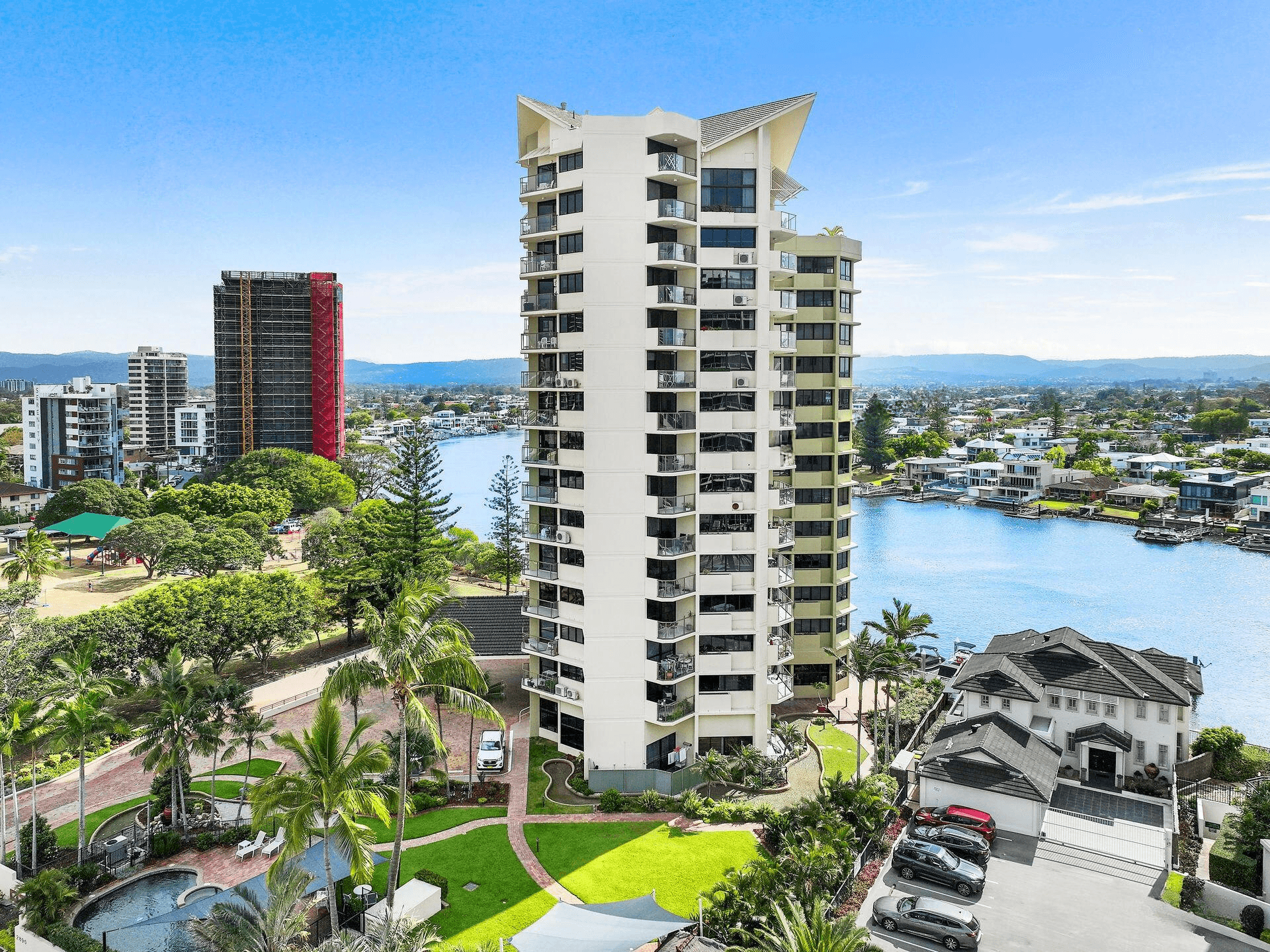 37/2890 Gold Coast Highway, Surfers Paradise, QLD 4217