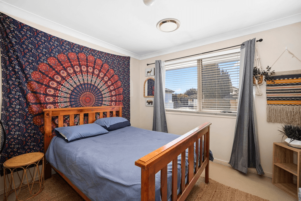 13 Stowe Avenue, CAMPBELLTOWN, NSW 2560