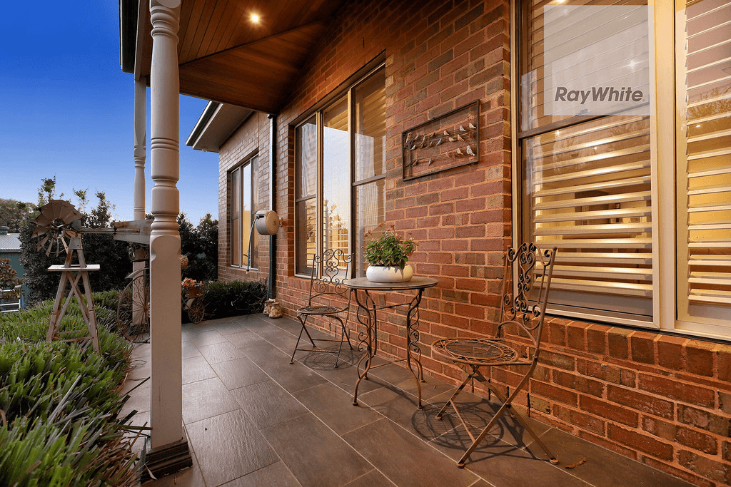 23 Hillcrest Drive, WESTMEADOWS, VIC 3049