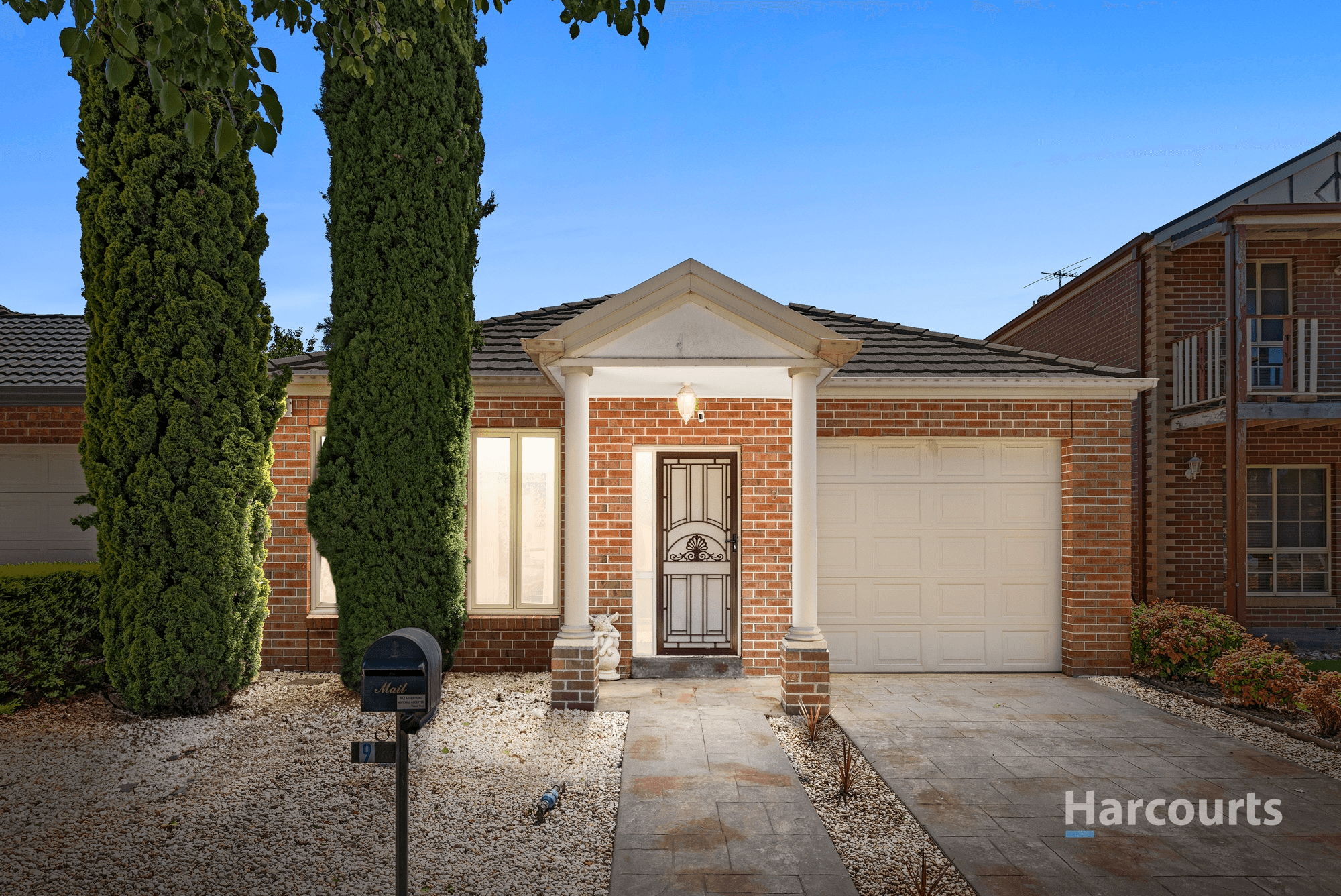 9 Cotteridge Place, Caroline Springs, VIC 3023