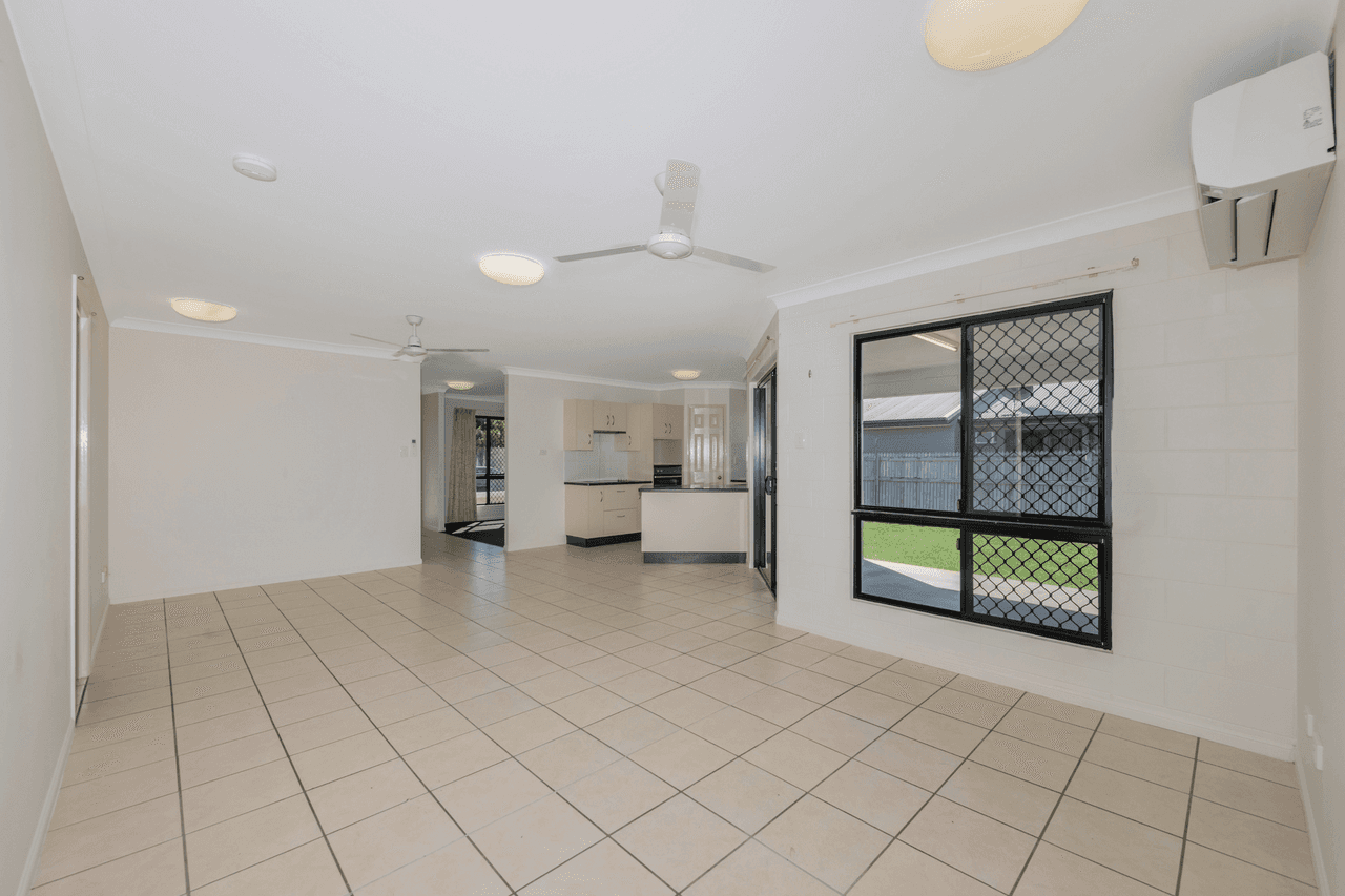 40 Brenton Circuit, DEERAGUN, QLD 4818