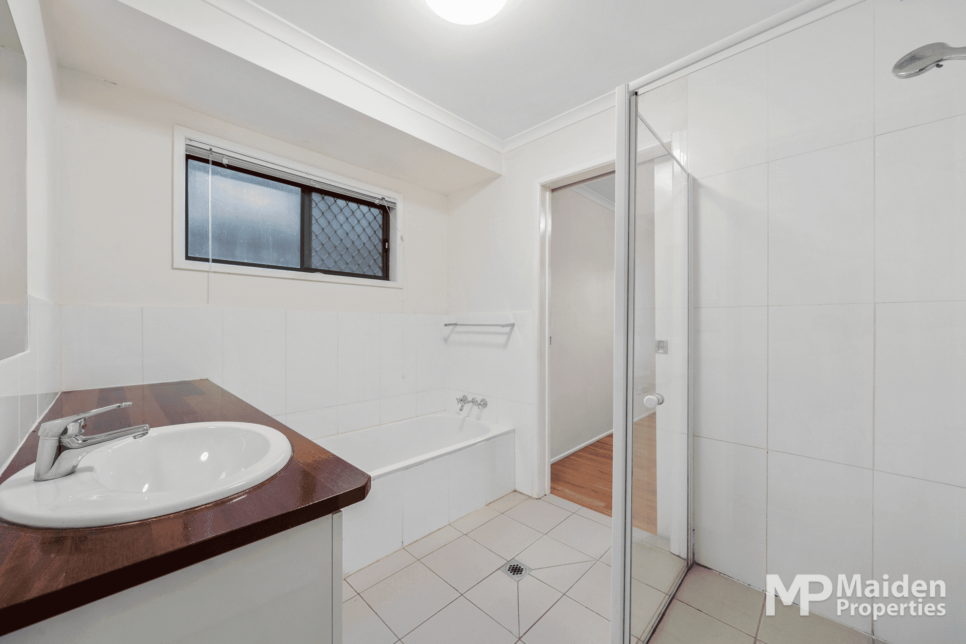 37 Erin Drive, BROWNS PLAINS, QLD 4118