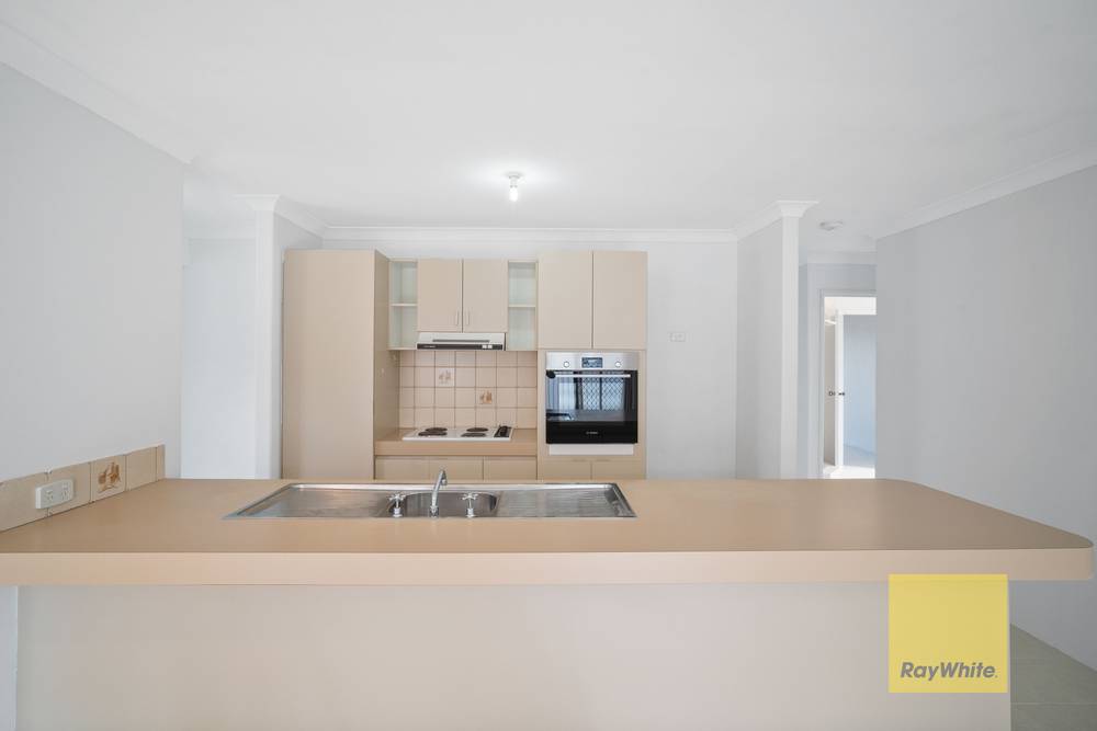10 Creek Edge, SWAN VIEW, WA 6056
