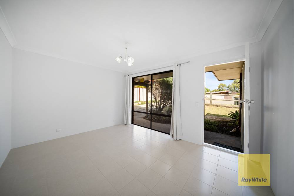 10 Creek Edge, SWAN VIEW, WA 6056
