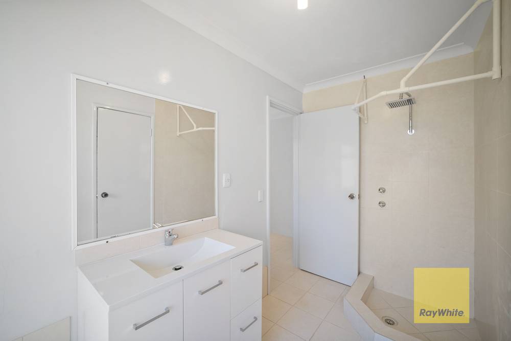 10 Creek Edge, SWAN VIEW, WA 6056