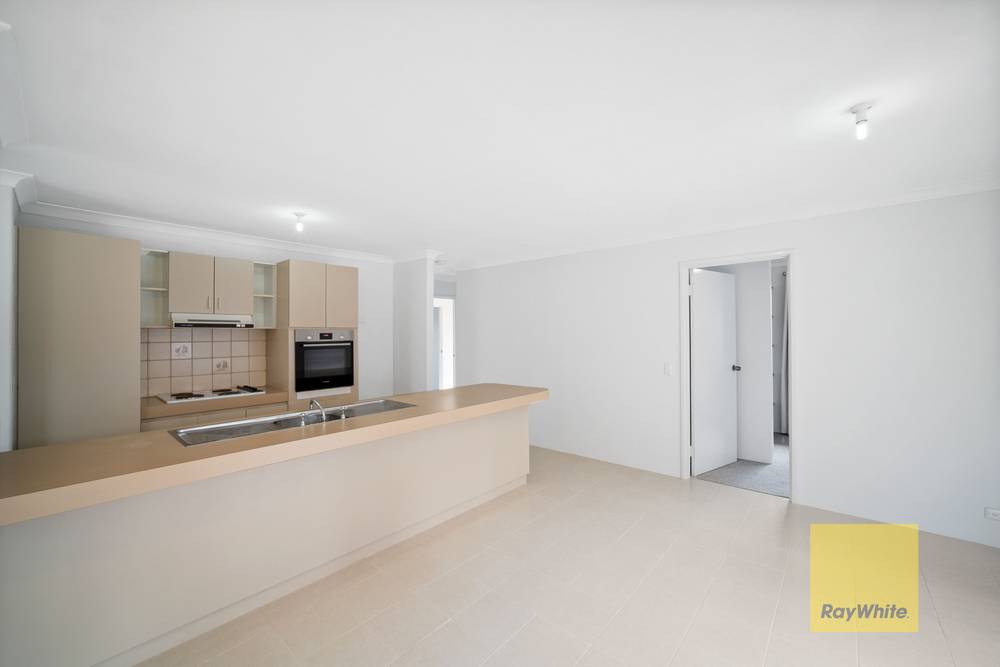 10 Creek Edge, SWAN VIEW, WA 6056