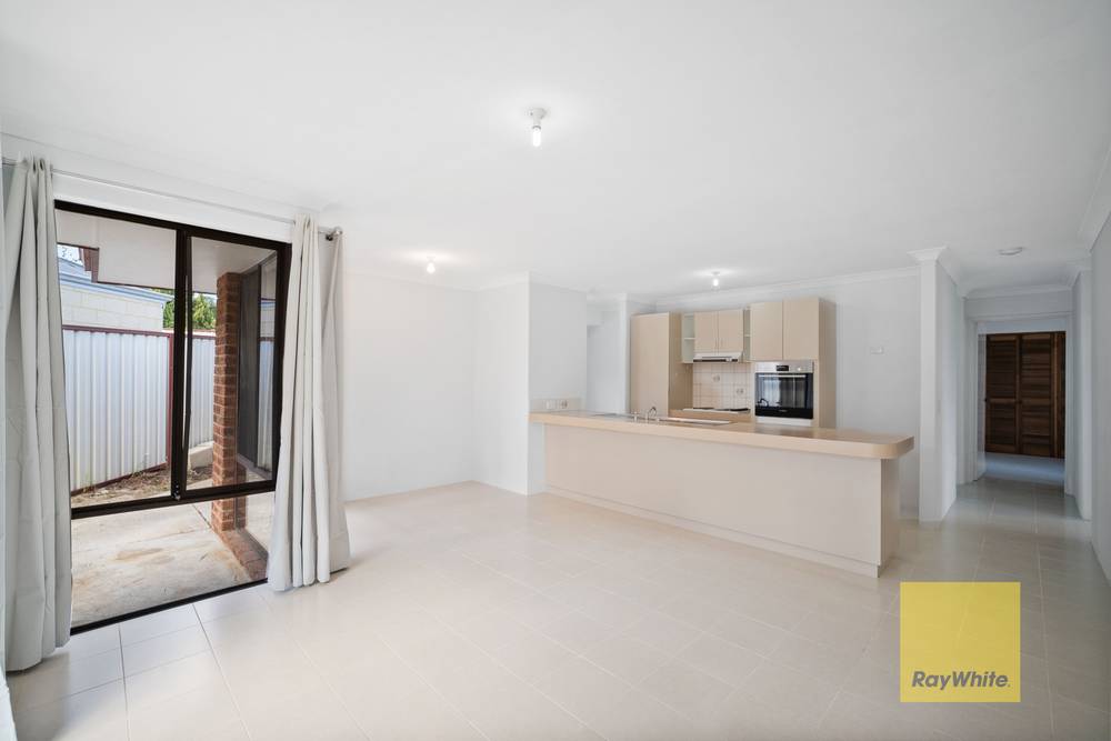 10 Creek Edge, SWAN VIEW, WA 6056