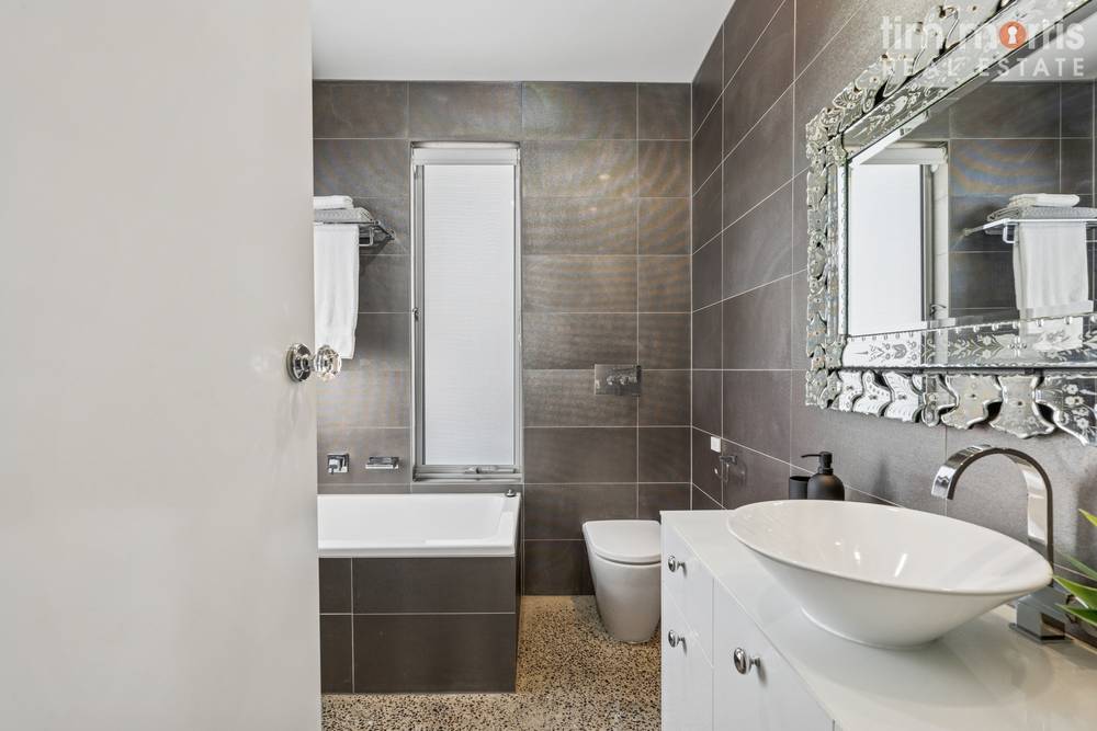 2 Baker Street, Renown Park, SA 5008