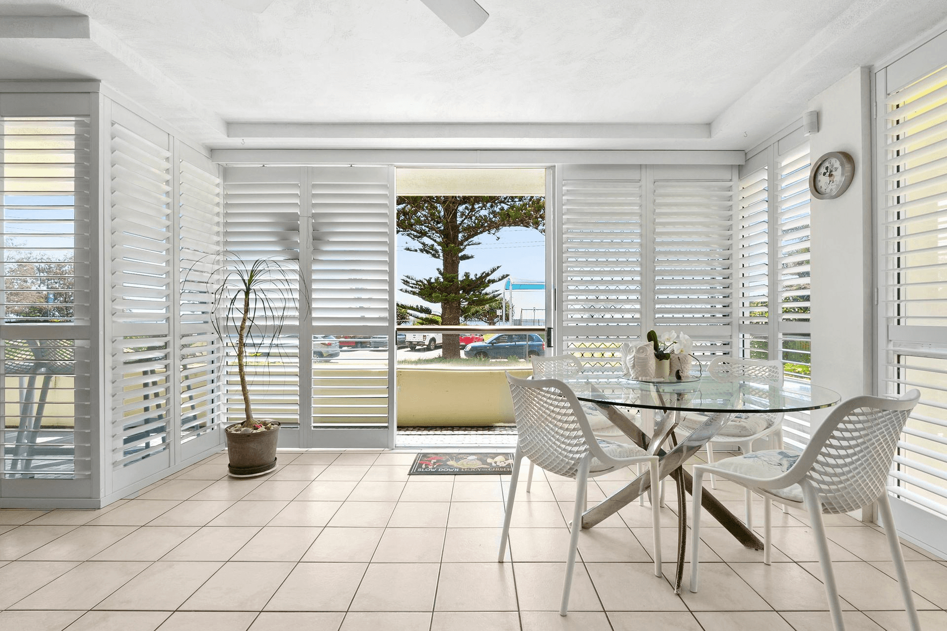 1/90 Marine Parade, Miami, QLD 4220