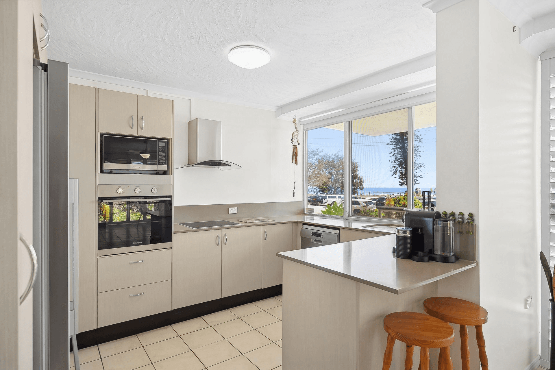 1/90 Marine Parade, Miami, QLD 4220