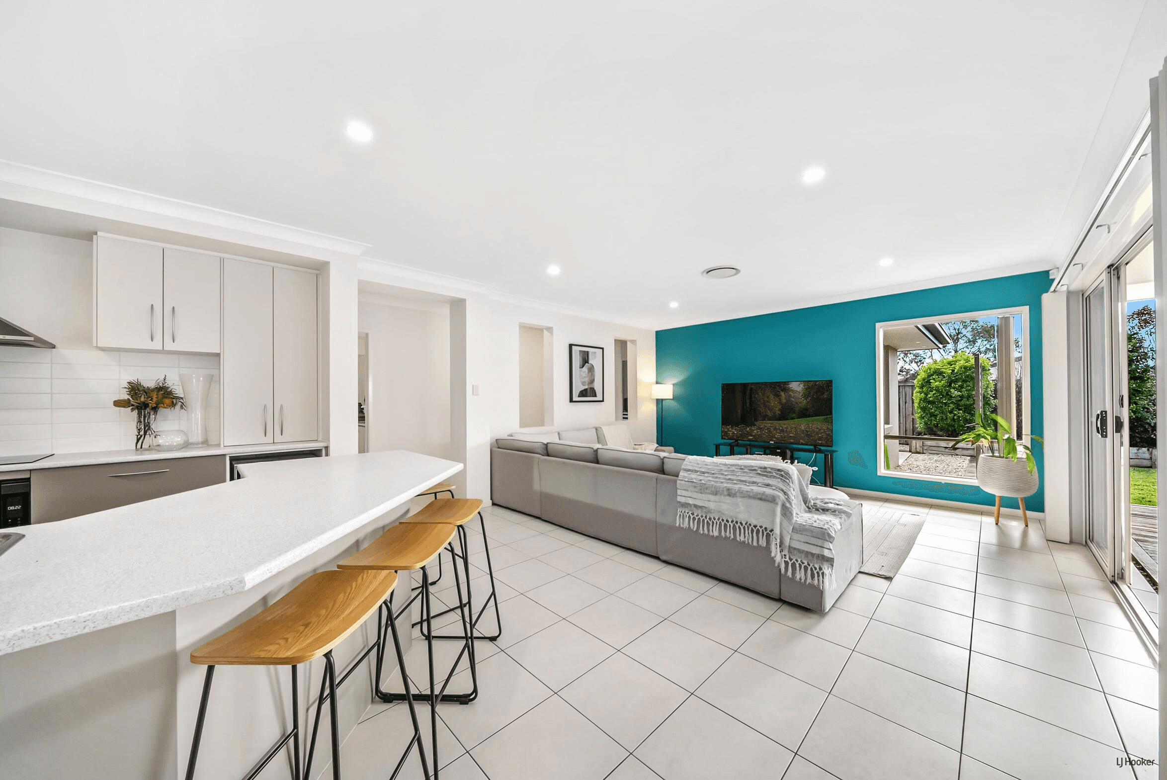 8 Stargate Court, Reedy Creek, QLD 4227