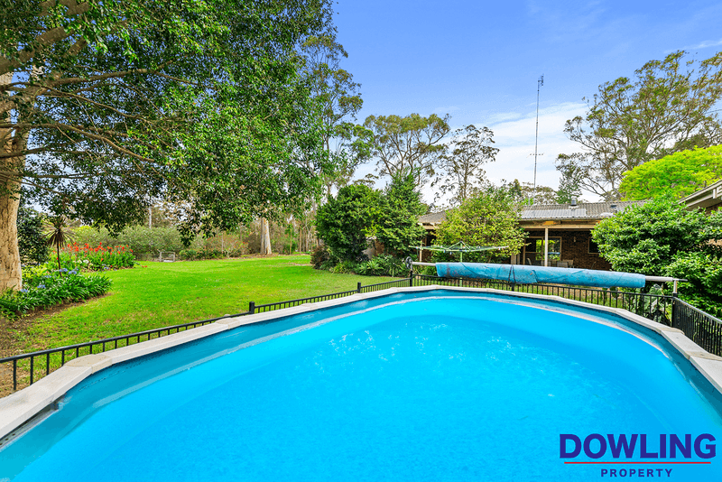 11 Federation Dr, MEDOWIE, NSW 2318