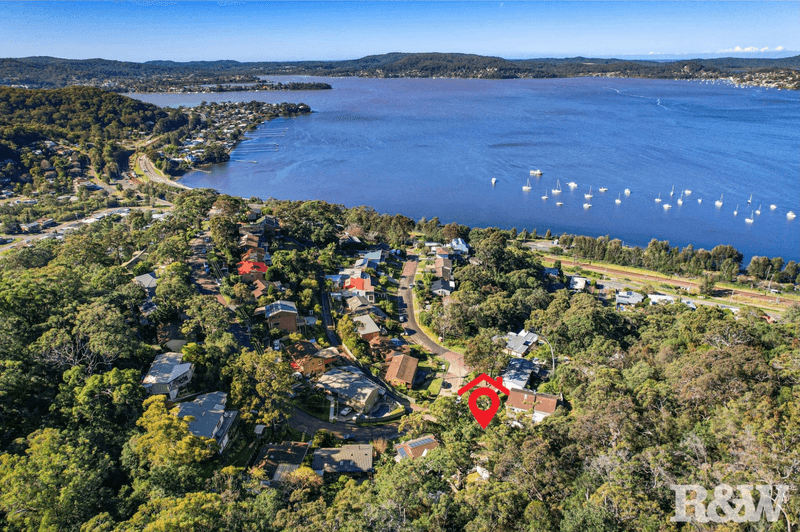 32 Indra Road, Tascott, NSW 2250